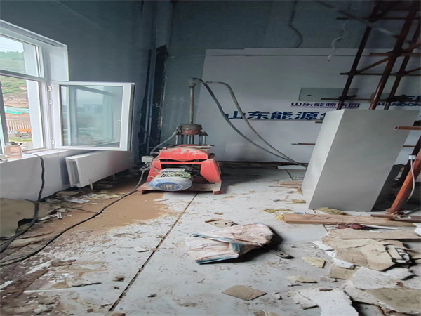 范县地基基础下沉墙体裂缝加固注浆顶升施工